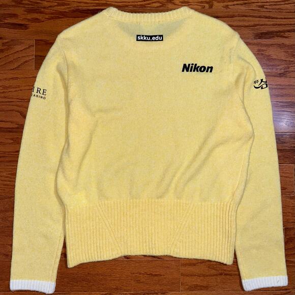 LPGA Yellow Wool Blend Sponsored Golf Pullover Sweater Size Medium - Picture 12 of 16